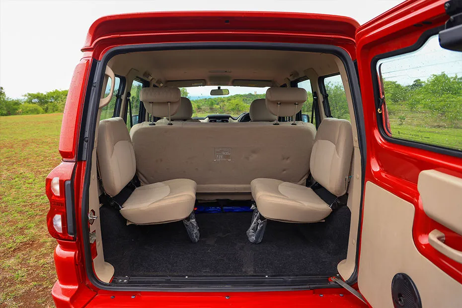 Scorpio Classic boot space
