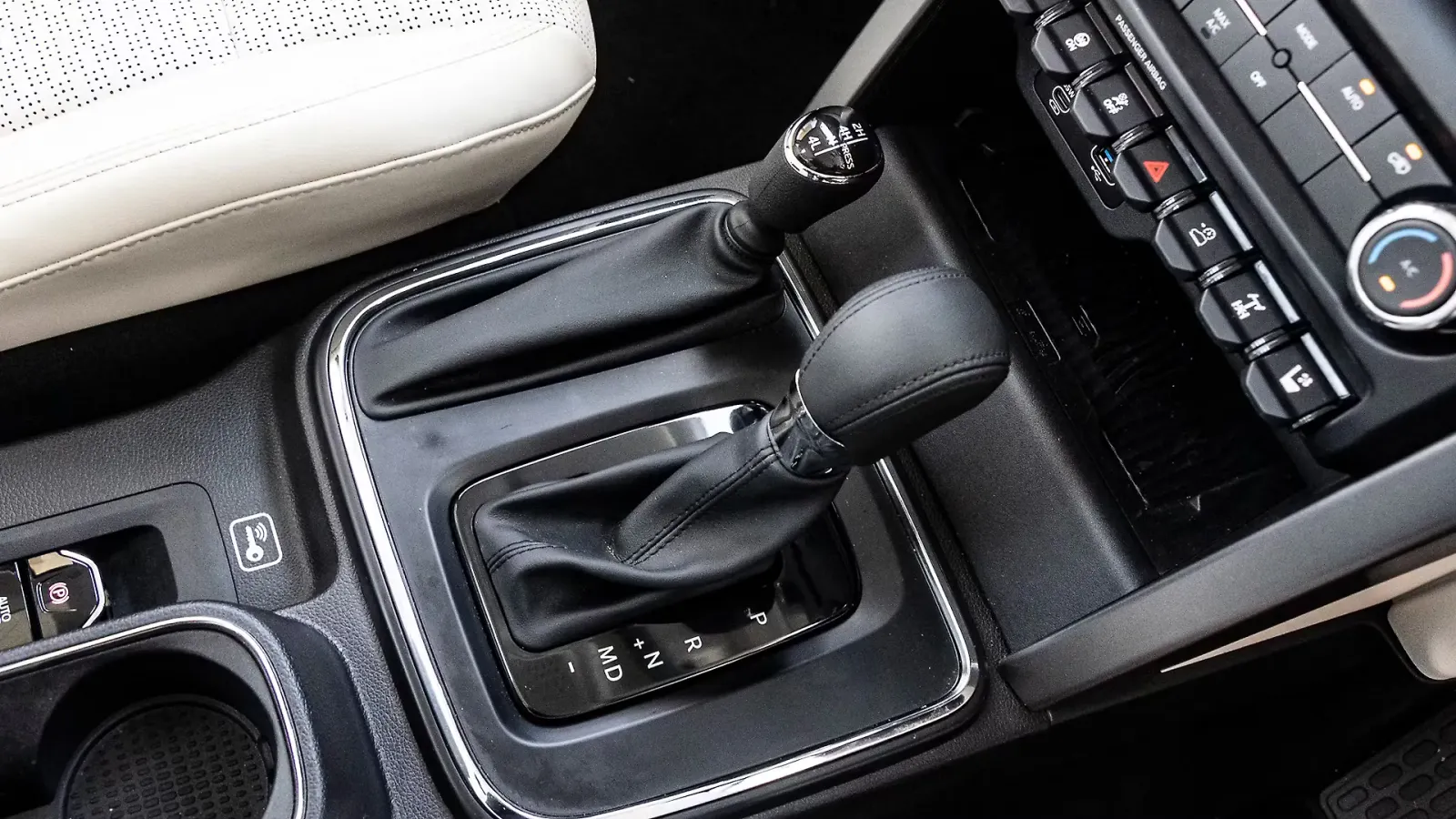 Thar Roxx gear shifter