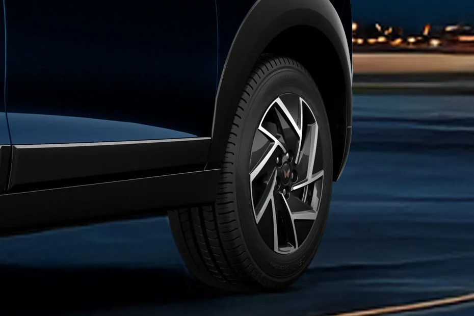XUV 3XO EV, alloy wheel design