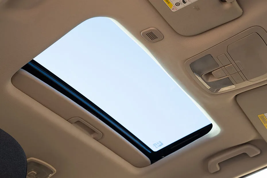 XUV 3XO EV Skyroof panoramic sunroof