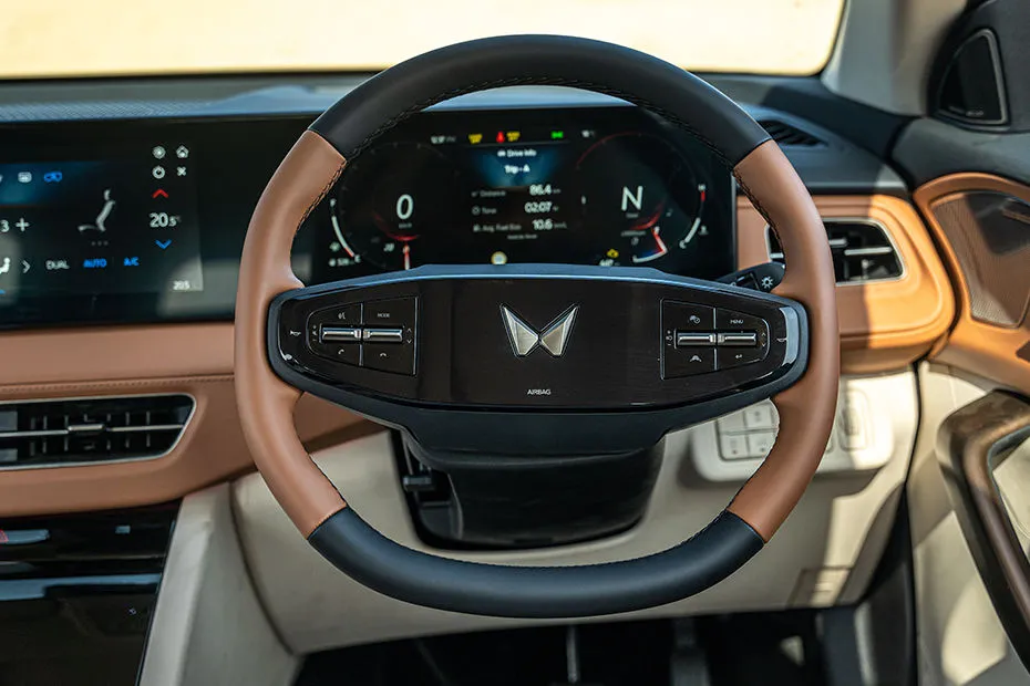 XUV 7XO steering wheel