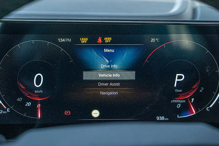 XUV 7XO instrument cluster