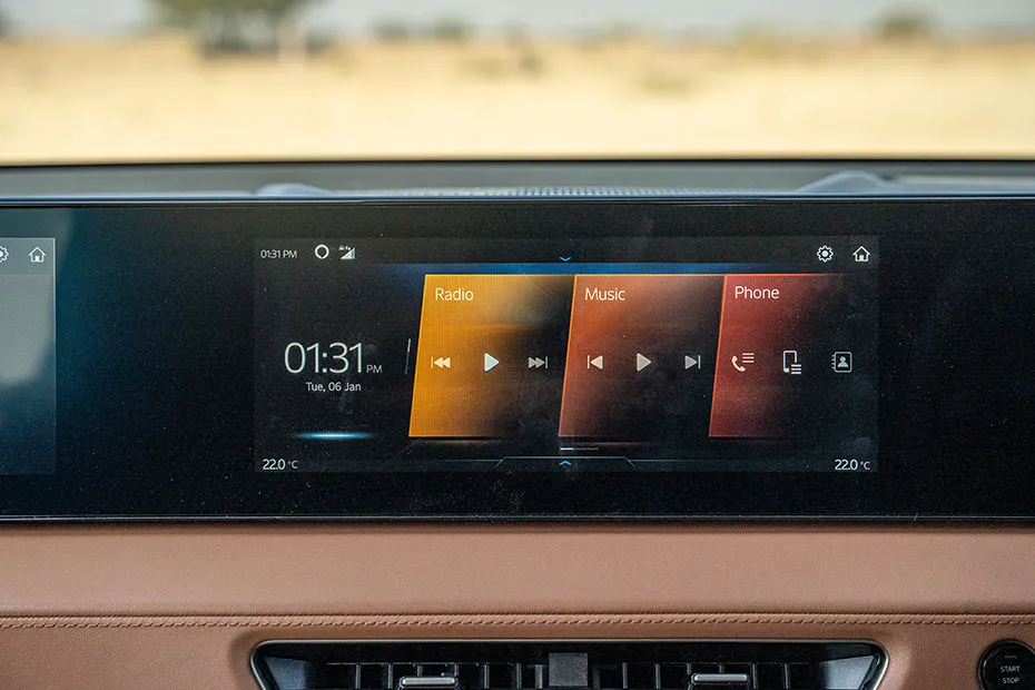 XUV 7XO infotainment system